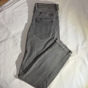 Express Women's Cropped Gray Jeans